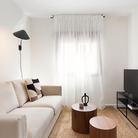 Urban Chill Apartments By Olala Homes L'Hospitalet de Llobregat Ngoại thất bức ảnh