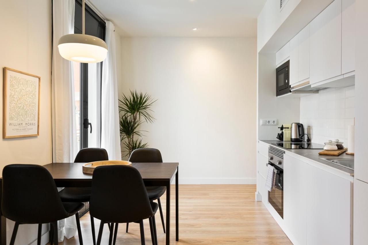 Urban Chill Apartments By Olala Homes L'Hospitalet de Llobregat Ngoại thất bức ảnh