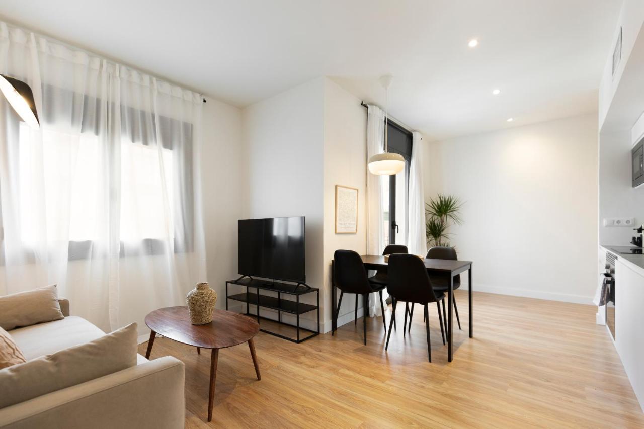 Urban Chill Apartments By Olala Homes L'Hospitalet de Llobregat Ngoại thất bức ảnh