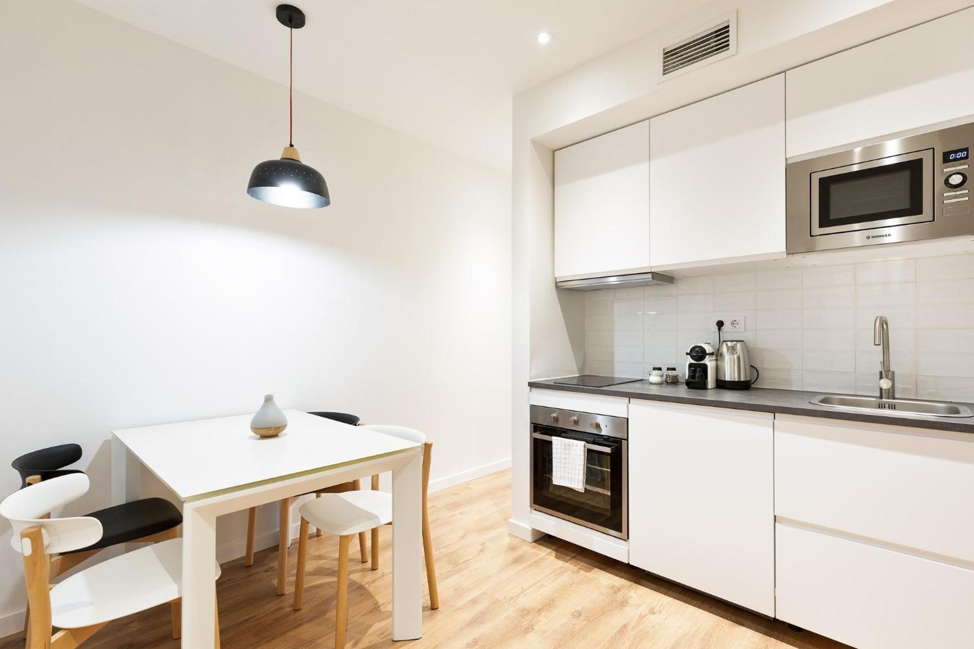 Urban Chill Apartments By Olala Homes L'Hospitalet de Llobregat Ngoại thất bức ảnh